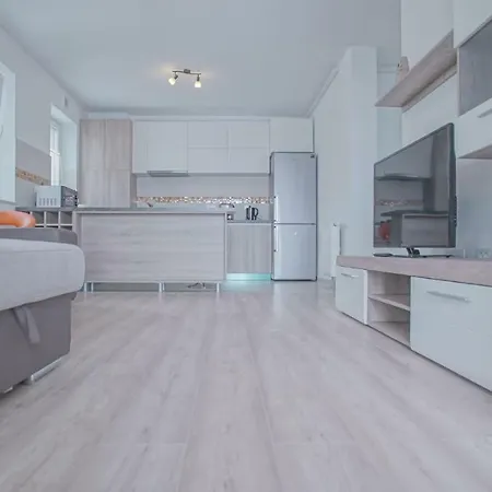 Cn2i Luxury Accommodation/coresi * Брашов